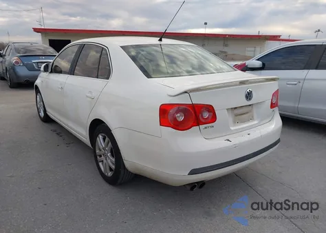 2007 Volkswagen Jetta Wolfsburg Edition from USA, damaged, VIN 3VWEF71K27M148488